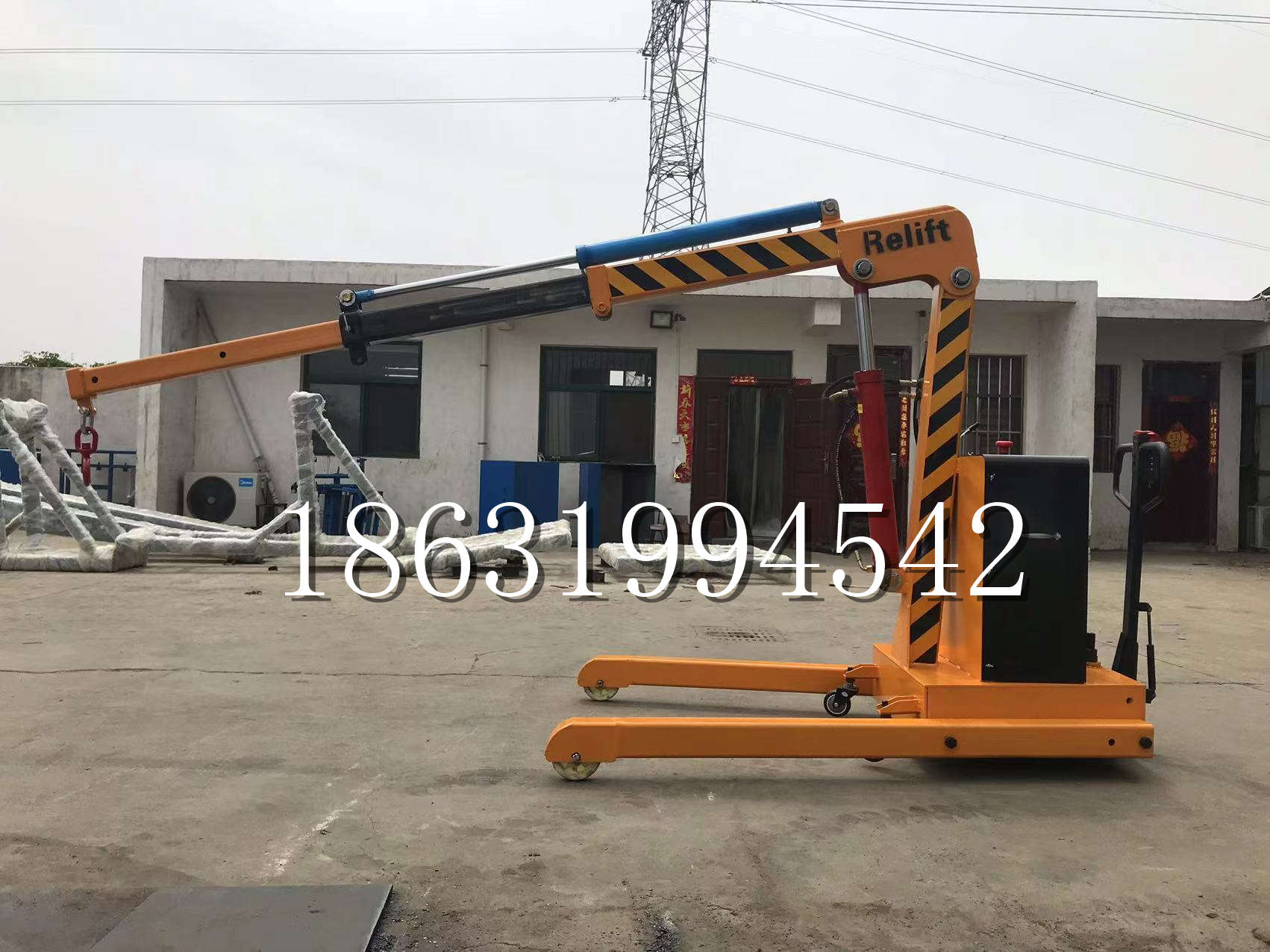 喀喇沁左翼蒙古族自治县久征定做3吨三轮随车吊 农用园林绿化移树吊 平板工程用小吊机